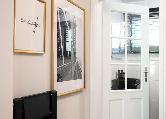 Urban Nest Neheim Άρνσμπεργκ